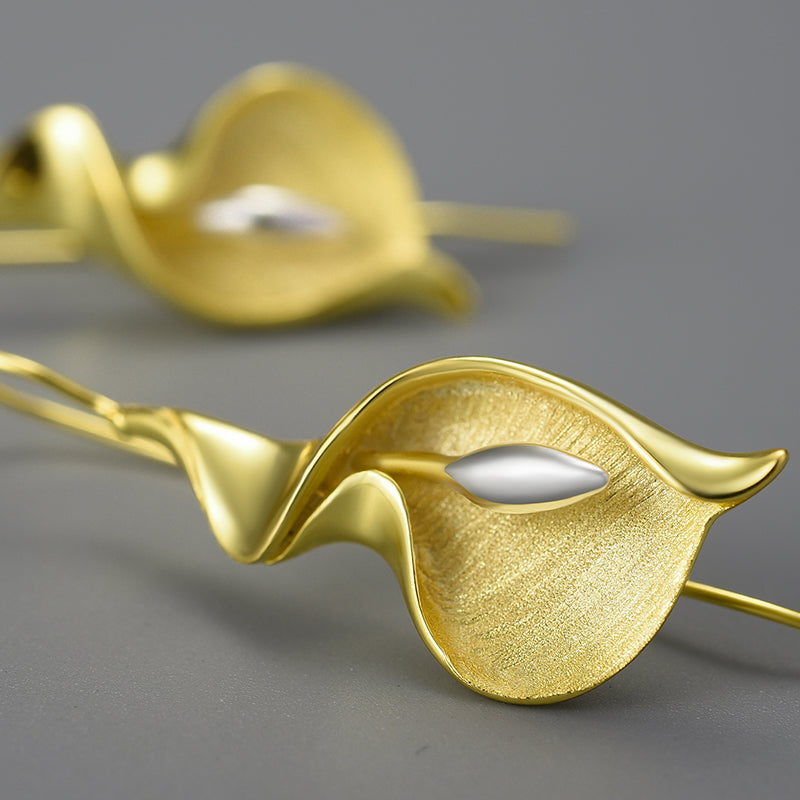 Sterling Silver Calla Lily Flower Dangle Earrings