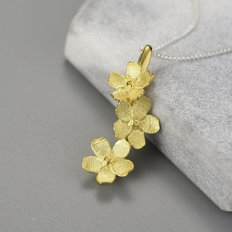 Sterling Silver Forget-me-not Flower Pendant Necklace
