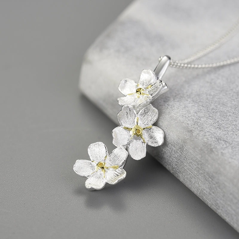 Sterling Silver Forget-me-not Flower Pendant Necklace