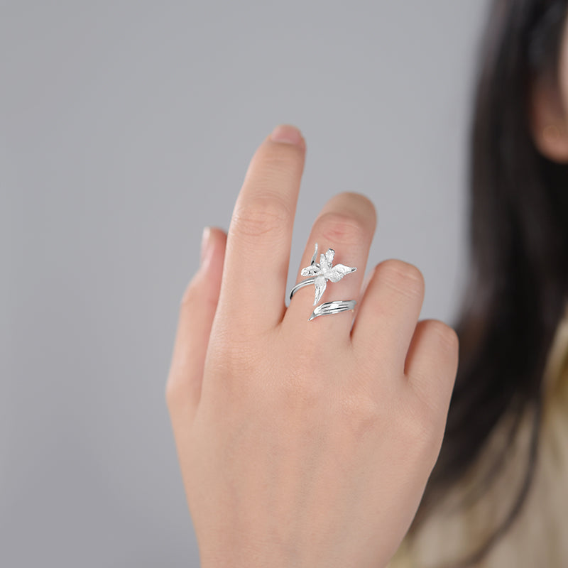 Elegant Iris Flower Leaves Adjustable Ring