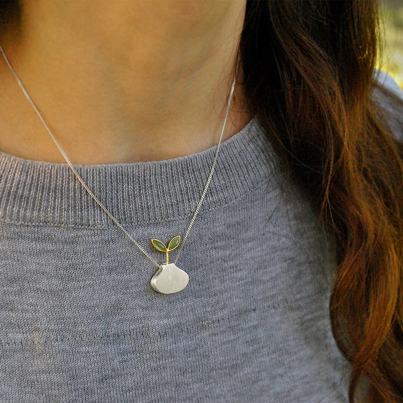 Aventurine Air Leaf Pendant (Chain not included)