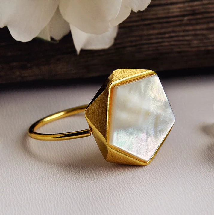 Sterling Silver Five-Point Harmony Natural Shell Ring